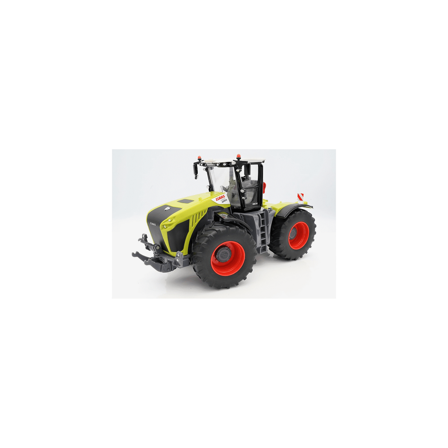 Britains Toy CLAAS XERION 5000 TRACTOR
