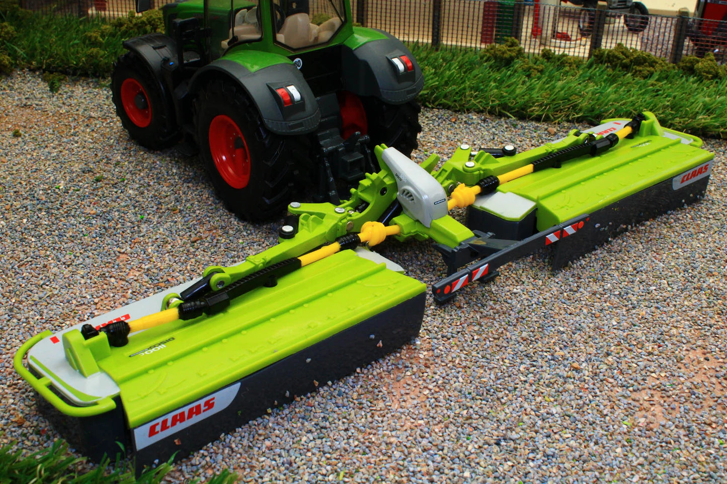 Britains Class Disco 100C Rear Mower