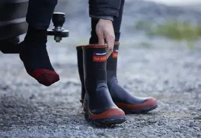 SKELLERUP RED BAND SHORT KNEE WELLINGTON