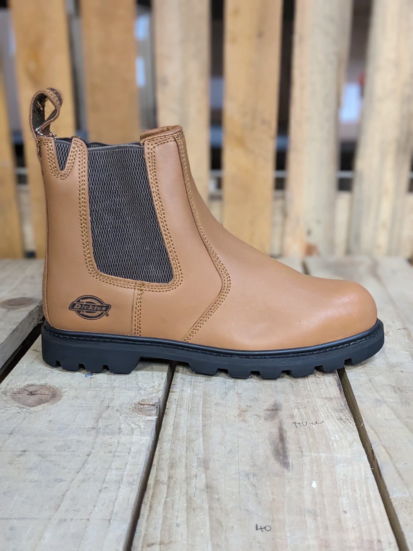 Dickies Fife II Safety Boot - Chestnut