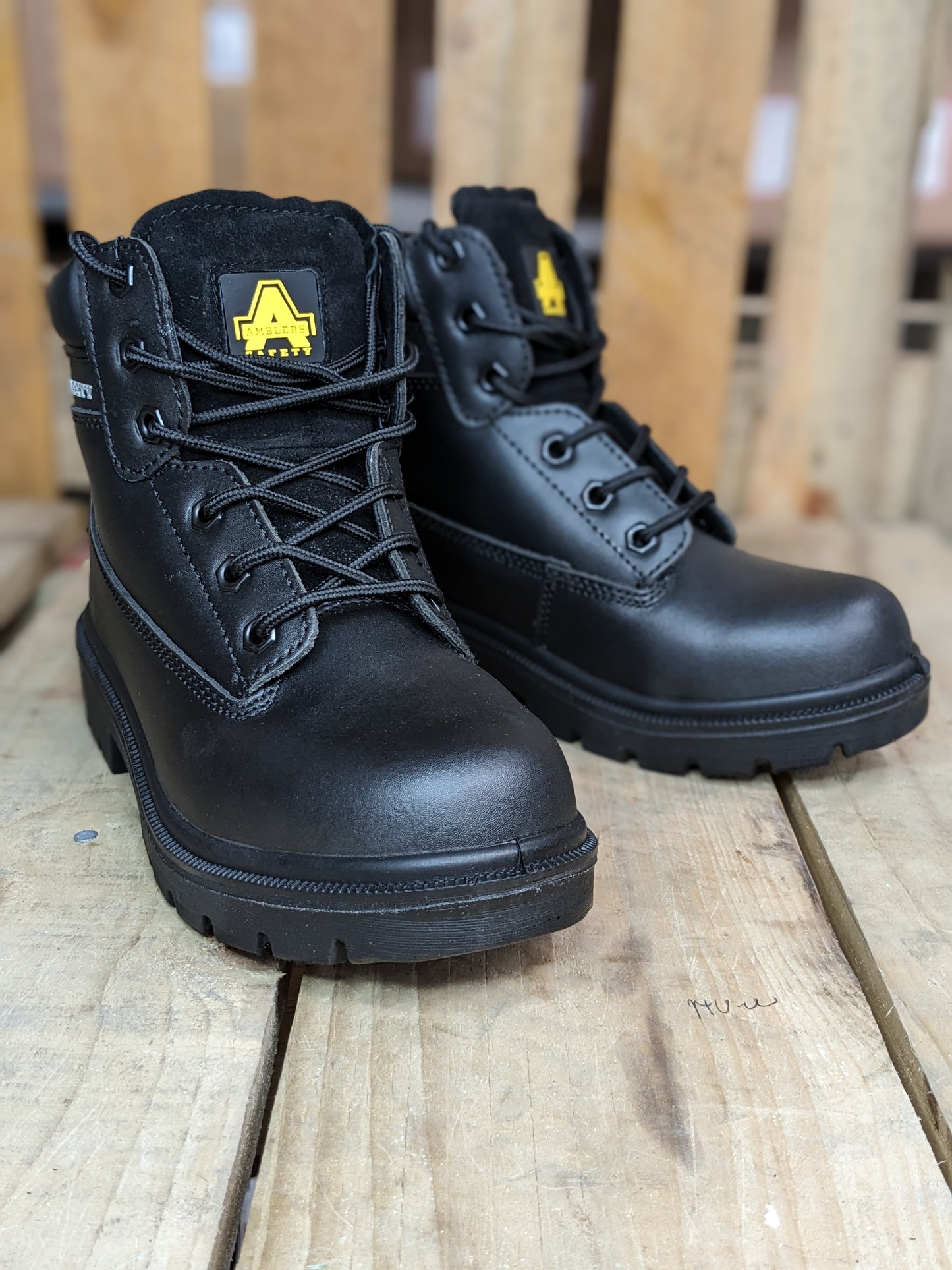 Amblers FS112 Safety Boot